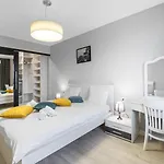 Center 2br W/ Free Parking & Terrace * Plovdiv