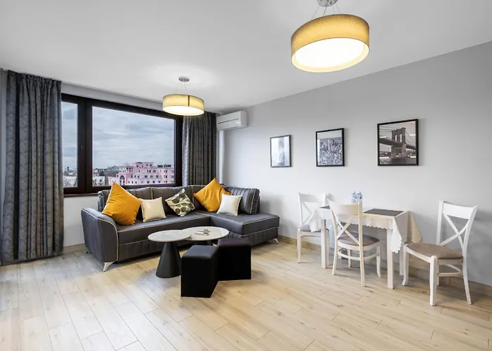 Center 2br W/ Free Parking & Terrace * プロヴディフ